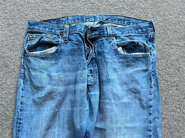 LEVIS 501 JEANS Mens W 38 L 32  vintage blue denim red tab regular fit A133