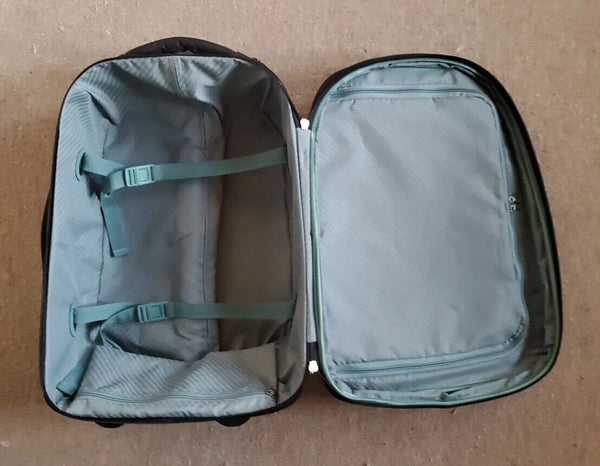 INFINITY CABIN SUITCASE Hybrid 2 Wheels Lock Expandable Only Used Once Was £135