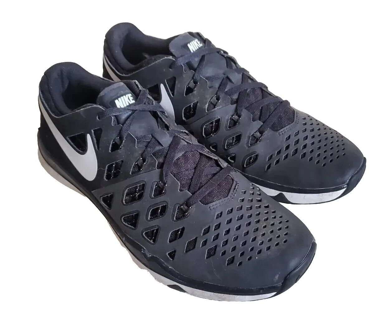 NIKE TRAIN SPEED 4 TRAINERS Mens UK 9 EU 44 Black Running Shoes White Swoosh