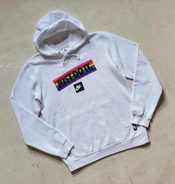 NIKE BETRUE HOODIE SWEATSHIRT Mens S GILBERT BAKER PRIDE FLAG 2019 WHITE