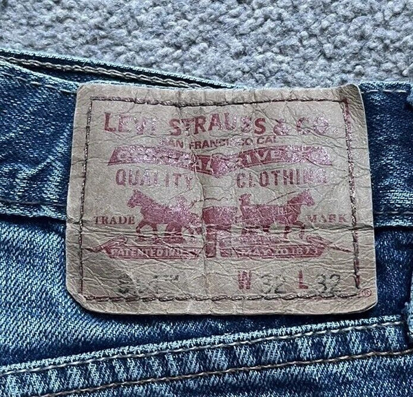 LEVIS 514 JEANS Mens W 32 L 32  vintage blue denim red tab regular fit A73